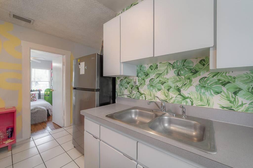 Villa Vibing In The Heights/Breweries/Food/Petfriendly Tampa Esterno foto