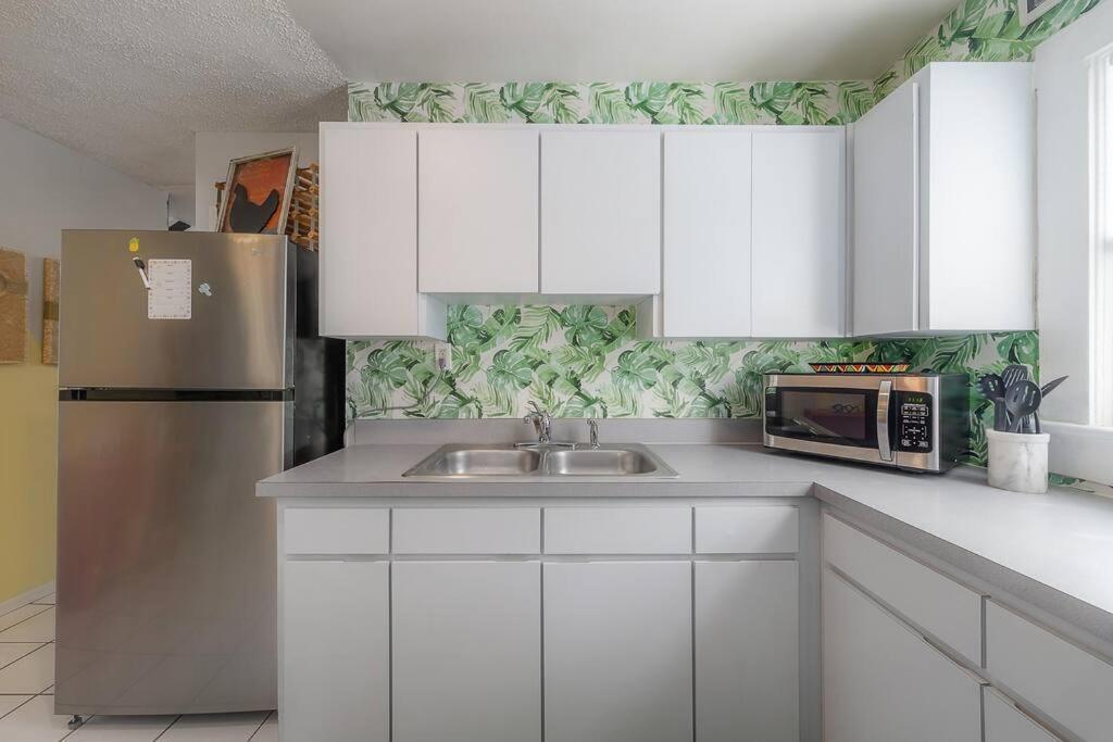 Villa Vibing In The Heights/Breweries/Food/Petfriendly Tampa Esterno foto