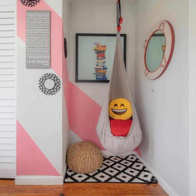 Villa Vibing In The Heights/Breweries/Food/Petfriendly Tampa Esterno foto